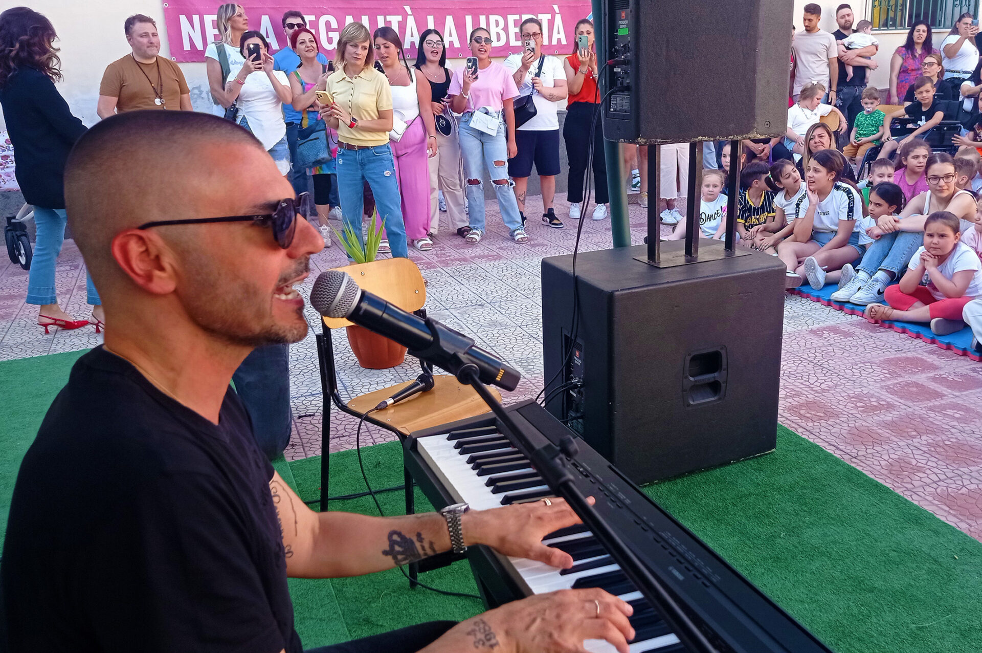 gianni-fiorellino-“social-live”-per-i-ragazzi-di-napoli-est